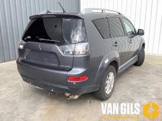 Mitsubishi Outlander  picture 8