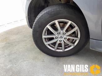 Mitsubishi Outlander  picture 18