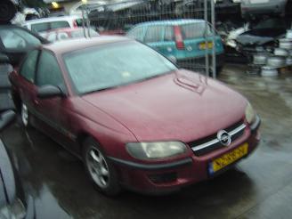 Opel Omega 2.0 16 v picture 1