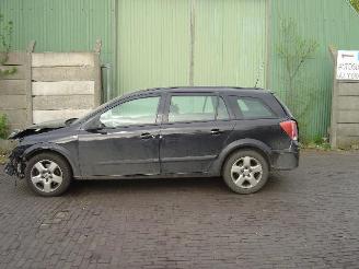 Opel Astra station z19dt picture 3