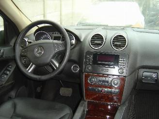 Mercedes M-klasse 320 cdi 4matic picture 3