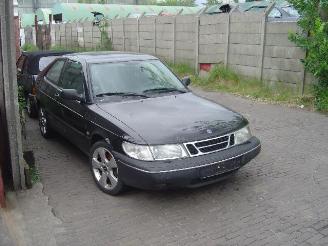 Saab 900 coupe picture 2