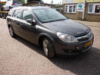 Opel Astra station 1.7 cdti ecoflex exe picture 3
