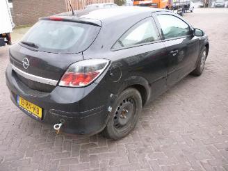 Opel Astra 1.6 coupe picture 4