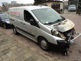 Peugeot Expert 227 2.0 hdif l1h1 picture 2