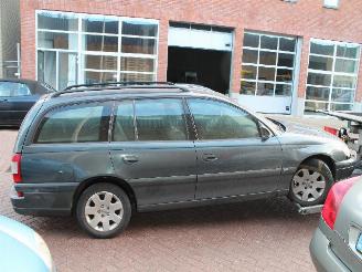 Opel Omega stationwagon picture 3