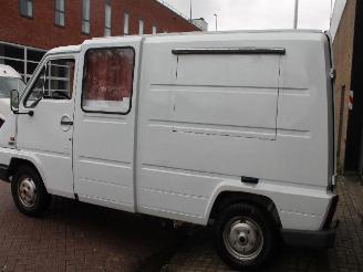Renault Trafic 30 d picture 3