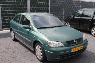 Opel Astra 1.6 16V picture 2
