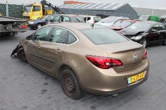 Opel Astra 1.4 Turbo picture 3