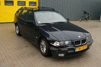 BMW 3-serie 316I combi picture 3