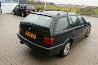 BMW 3-serie 316I combi picture 5