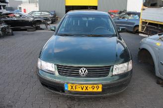 Volkswagen Passat  picture 1