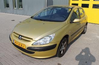 Peugeot 307 2.0 HDi picture 2