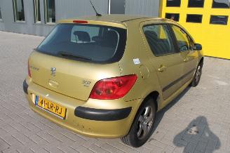 Peugeot 307 2.0 HDi picture 5