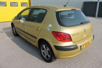 Peugeot 307 2.0 HDi picture 4