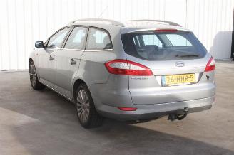 Ford Mondeo 2.0 16V Wagon picture 3