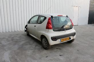Peugeot 107 1.0 12V picture 3