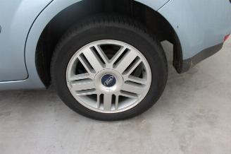 Ford Focus 1.6 Ti-VCT 16V picture 8