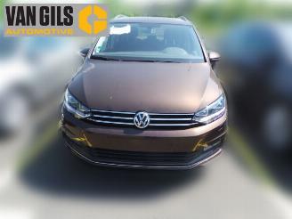 Volkswagen Touran  picture 1