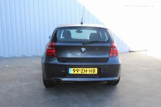 BMW 1-serie 116i 16V picture 2