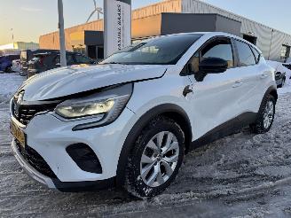 Voiture accidenté Renault Captur AUTOMAAT 1.6 E-Tech Hybrid 145 2022/9