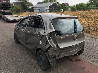 Kia Picanto  picture 4