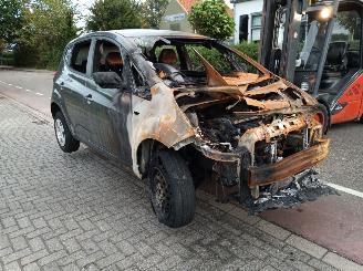 Kia Venga 1.4 CVVT 16V picture 1