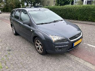 Coche siniestrado Ford Focus 1.6 TDCi 2007/1