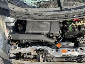 Daihatsu Cuore 1.0-12V picture 6