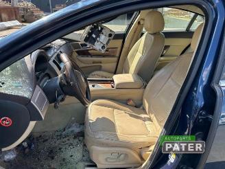 Jaguar XF XF (CC9), Sedan, 2008 / 2015 2.7 D V6 24V picture 12