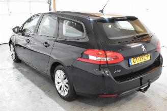 Peugeot 308 1.2 PureT.Blue Lease picture 5