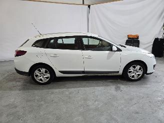 Renault Mégane 1.5 dCi Expression picture 8