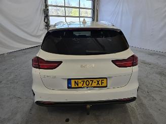 Kia Ceed 1.0 T-GDi DynPlusL. picture 6