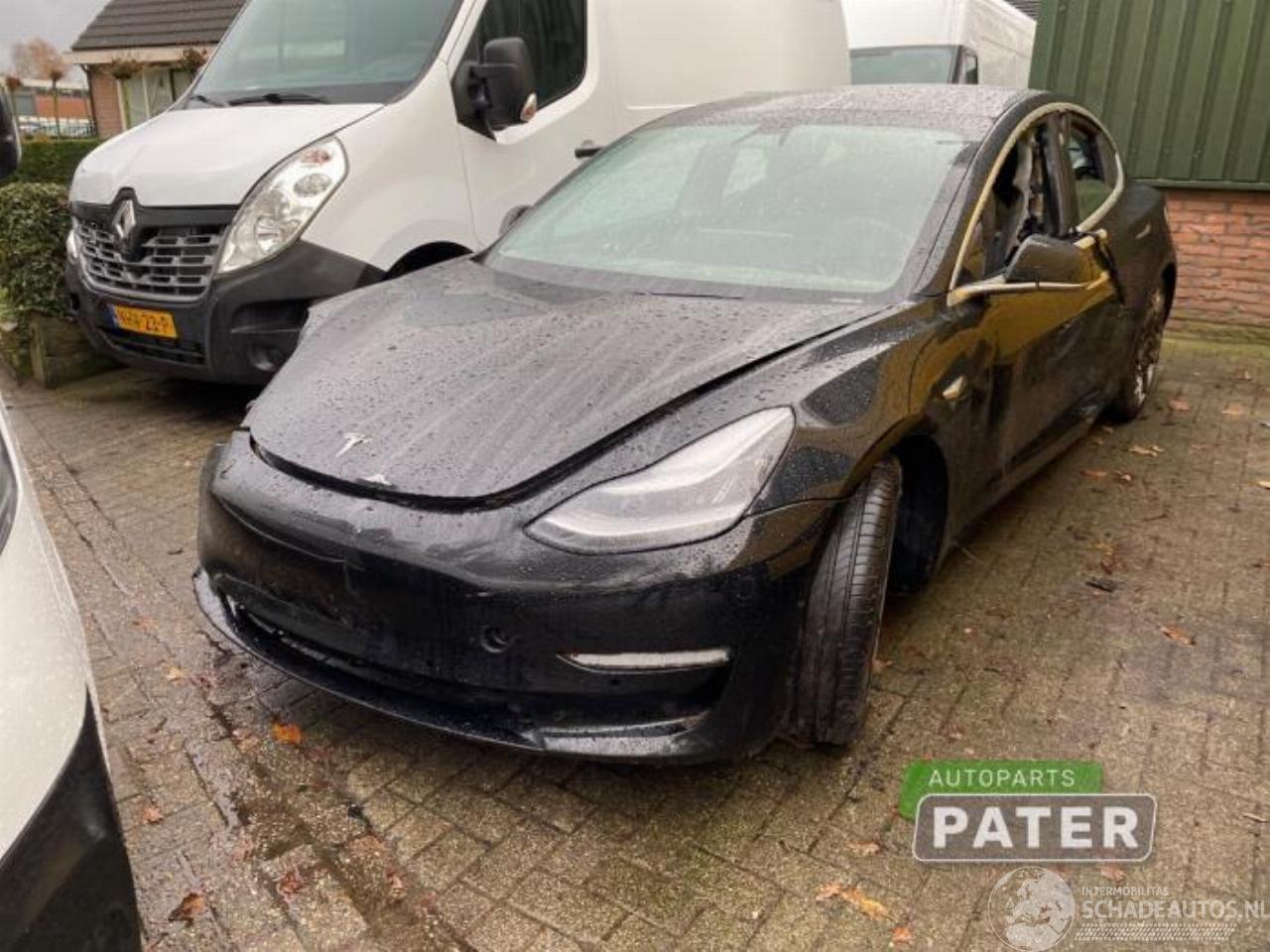 Tesla Model 3 Model 3, Sedan, 2017 EV AWD