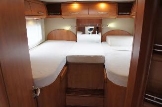 Carthago  Chic C-line Satteliet Solar Hefbed Vast bed Kachel 109KW Euro 5 picture 15