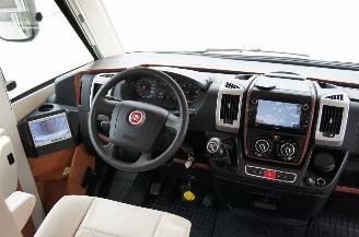 Carthago  Chic C-line Satteliet Solar Hefbed Vast bed Kachel 109KW Euro 5 picture 9