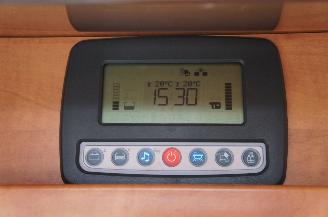 Carthago  Chic C-line Satteliet Solar Hefbed Vast bed Kachel 109KW Euro 5 picture 21