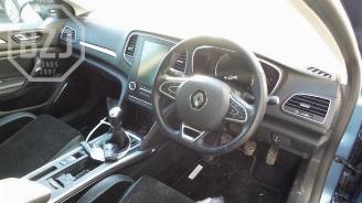 Renault Mégane Megane IV (RFBB), Hatchback 5-drs, 2015 1.5 Energy dCi 110 picture 5