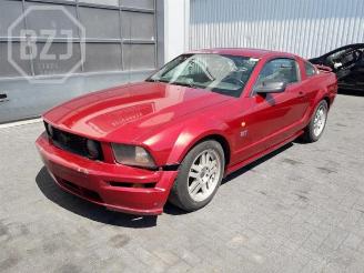 Démontage voiture Ford USA Mustang Mustang V, Coupe, 2004 / 2015 4.6 GT V8 24V 2005