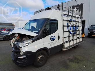 Démontage voiture Iveco New Daily New Daily VI, Van, 2014 33S12, 35C12, 35S12 2018/5