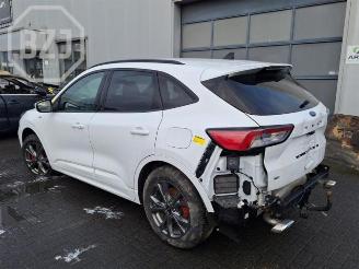 Ford Kuga  picture 4