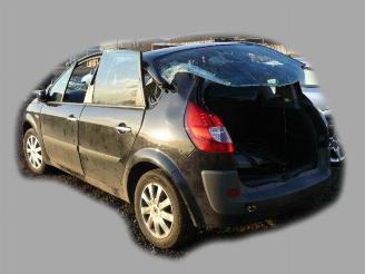 Renault Scenic 1.6 automaat picture 2