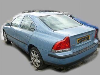 Volvo S-60 d5 automaat picture 2