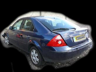 Ford Mondeo 2.0i ghia picture 2