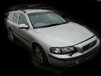 Volvo V-70 d5 s picture 1