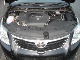 Toyota Avensis tr d-4d picture 6