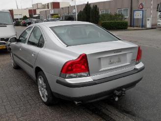 Volvo S-60 20t automaat picture 3