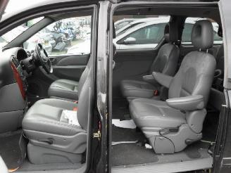 Chrysler Grand-voyager 2.8 crdi picture 6