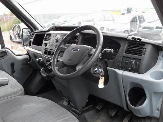 Ford Transit 2.4 tdci picture 4
