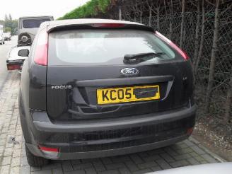Ford Focus 1.4i picture 3